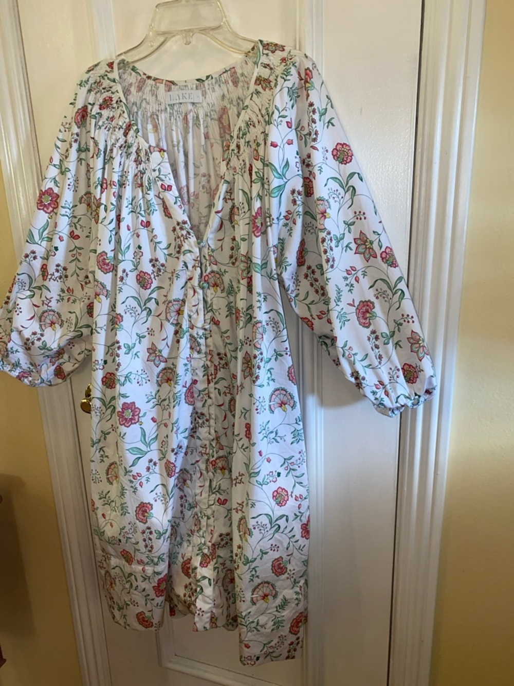 Lake White Floral Mini Dress with Puff Sleeves - Picture 4 of 7